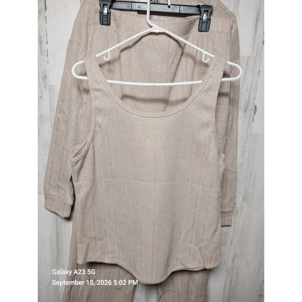Live2Lounge cardigan underarm